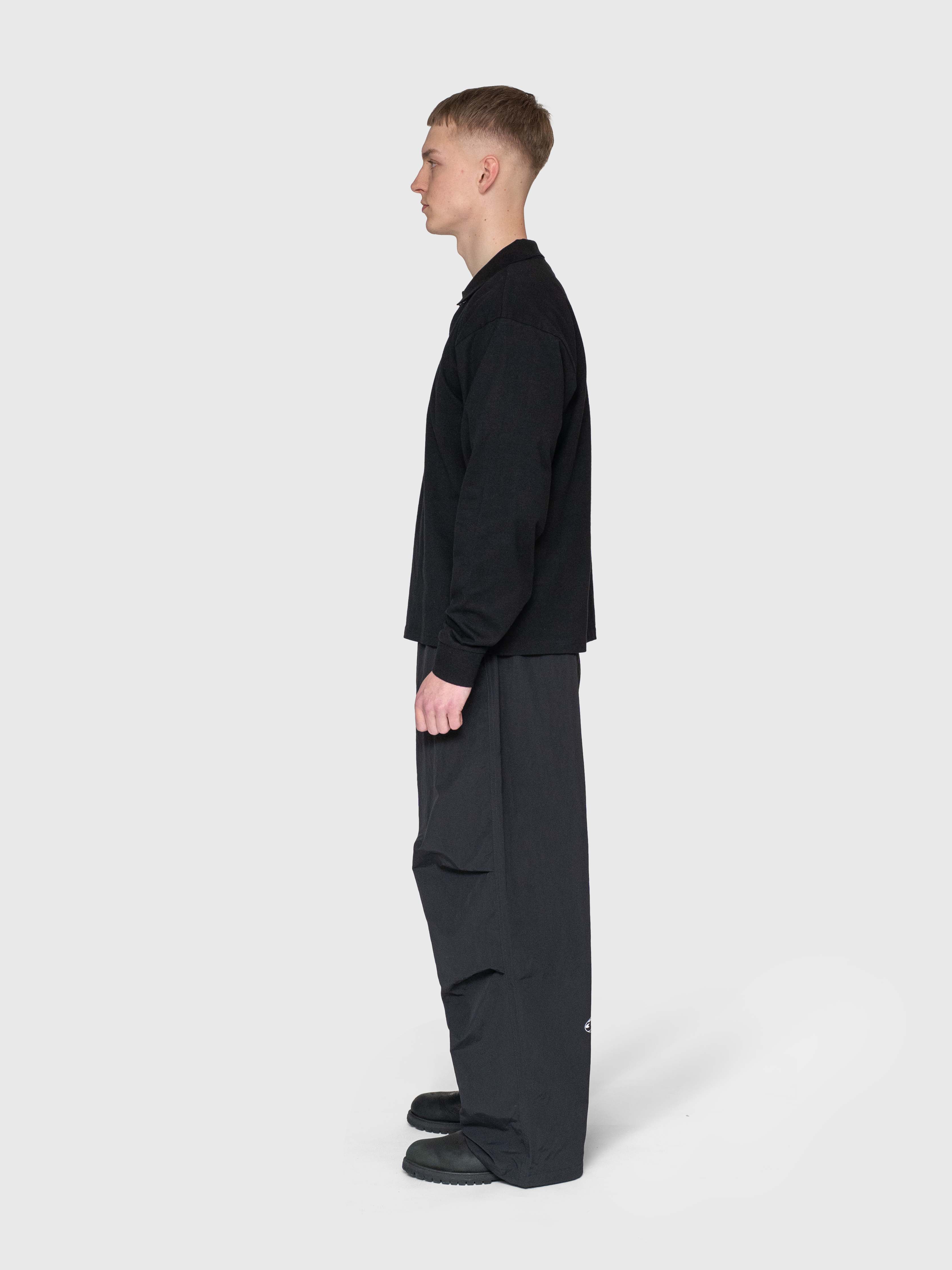 AW Parachute Pants - Black/Reflective