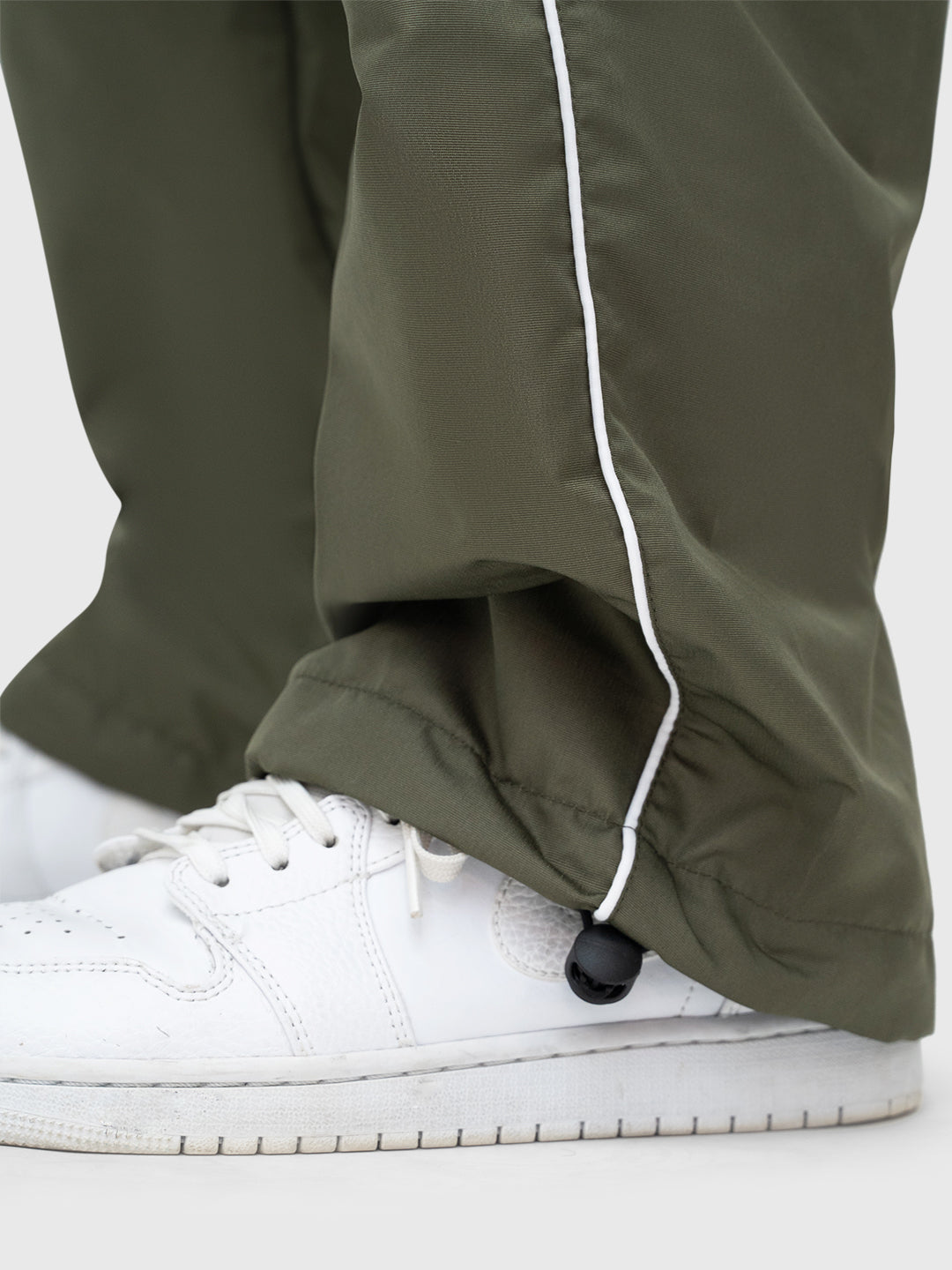 LE Track Pants - Dusty Khaki/Bright White