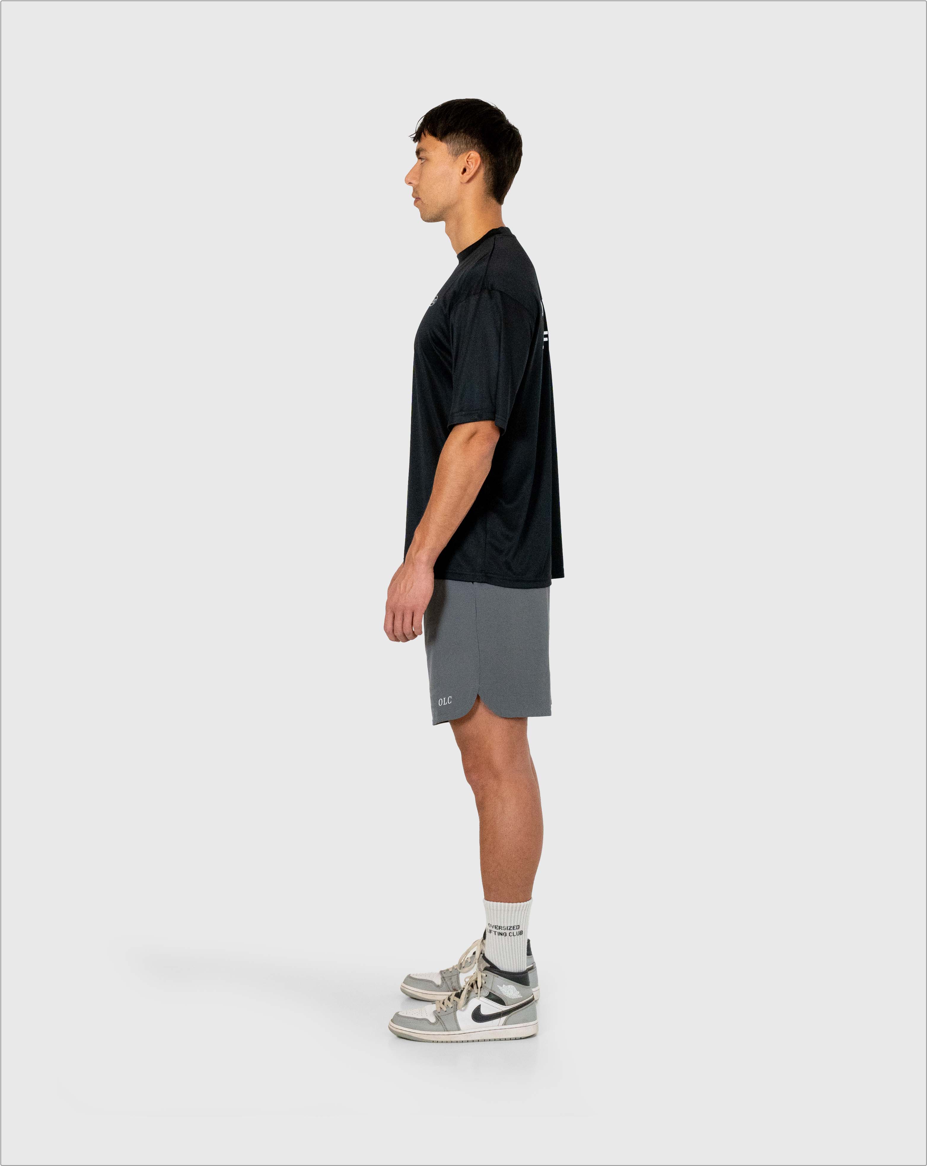 Essential Tech Shorts - Charcoal Grey/White