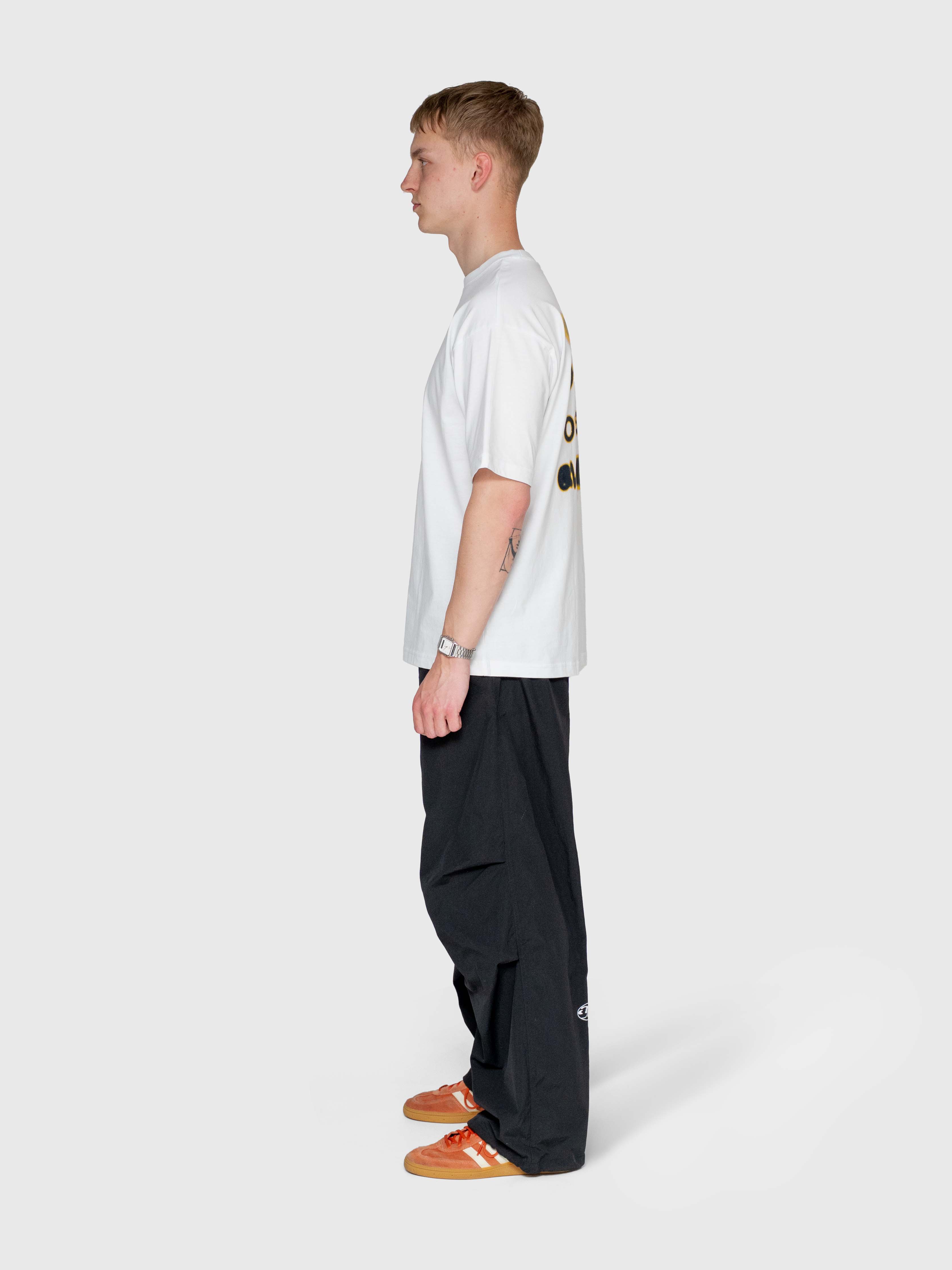 Smudgy Box Tee - White/Dark Yellow